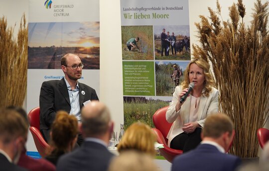 Bundesumweltministerin Steffi Lemke bei Konferenz "Moorschutz ist Klimaschutz" (Foto: Stephan Busse)