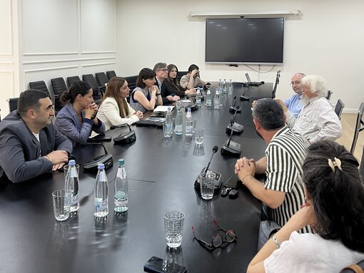 Stakeholder-Treffen im Ministerium. Foto: CNF