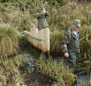 Wiederherstellung von Ökosystemen in der Ukraine: Wiedervernässung des Zalivky-Moores. Foto: Evgen Tkach, Michael Succow Stiftung