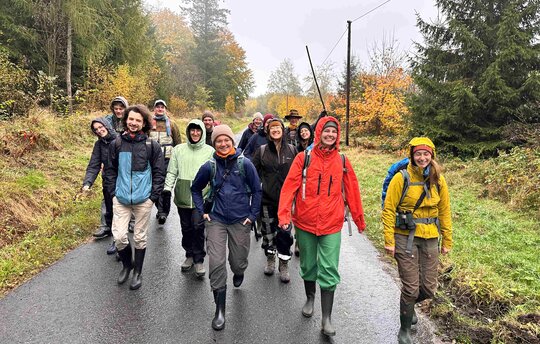 Auf geht's in das Naturschutzgebiet. Foto: B. Brockhaus