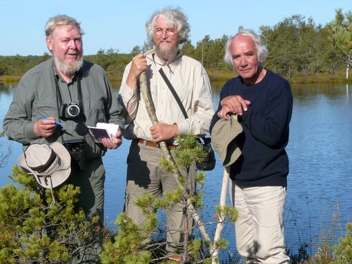 Mit Michael Succow und Hans Dieter Knapp 2009 im Zehlau-Moor, Kaliningrader Gebiet (Foto: Archiv Succow Stiftung)
